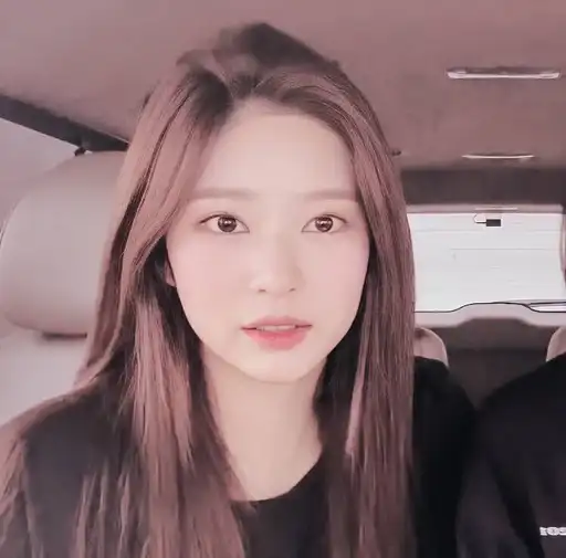 Sticker 🧚‍♀️