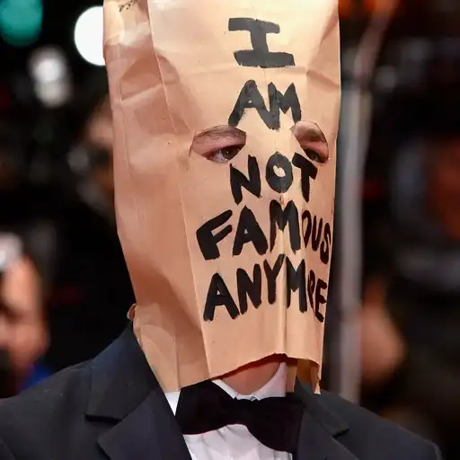 Sticker 😶‍🌫️