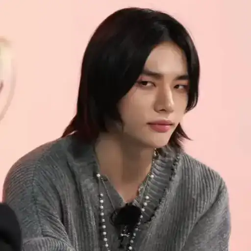 Compliment Battle preview